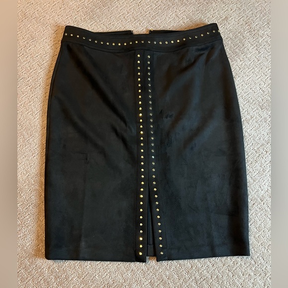 WHBM Rivet Pencil Skirt. NWT! - Picture 1 of 3